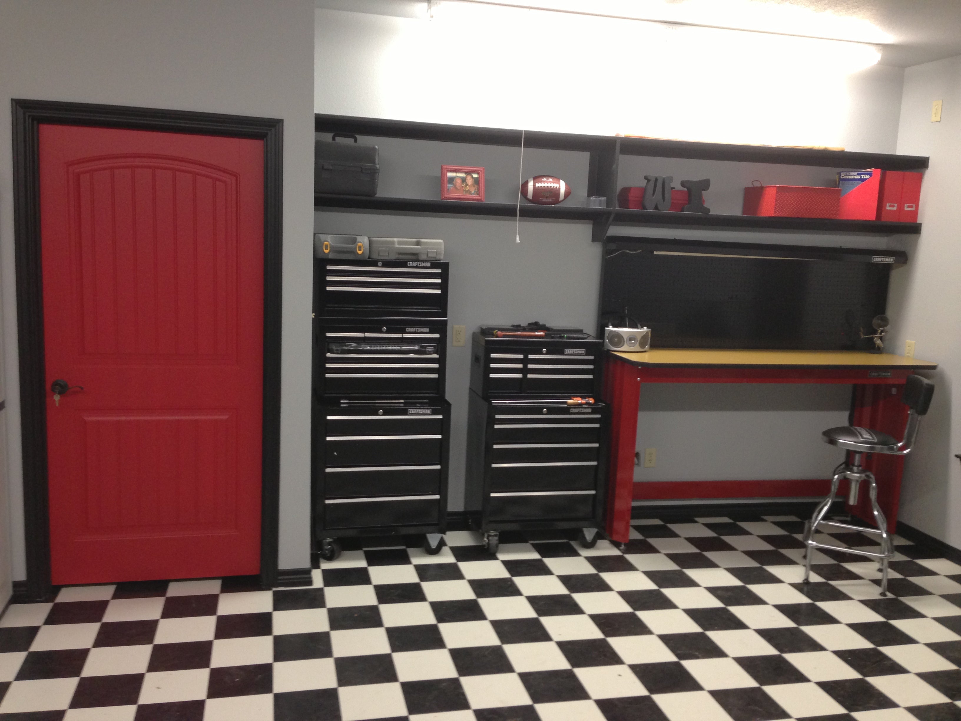12' Wide Black & White Sheet Vinyl Flooring Roll - Garages, Kitchens, Large Spaces
